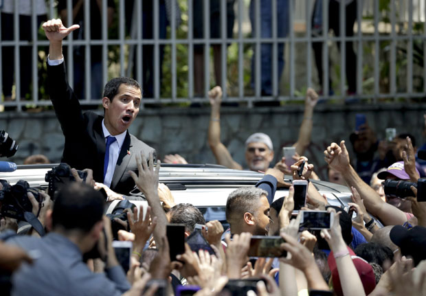 ГВАИДО СПРЕМА ХАОС: Прво улица, па онда Операција слобода